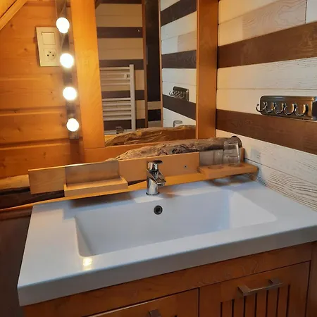 Les Granges De La Fontaine