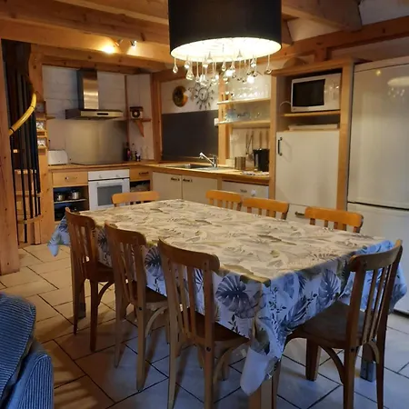 Les Granges De La Fontaine * Antignac