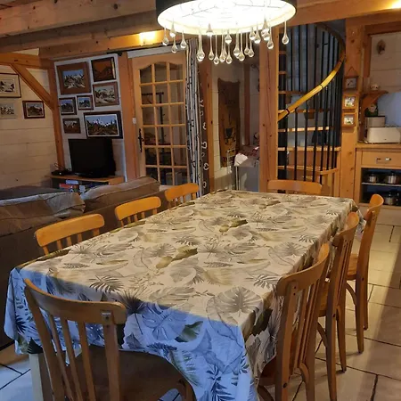 Les Granges De La Fontaine Feriehus *